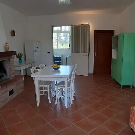 Nella Villa Gallipoli
